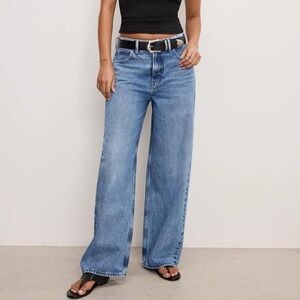 Good American Low Rise Baggy Jeans
